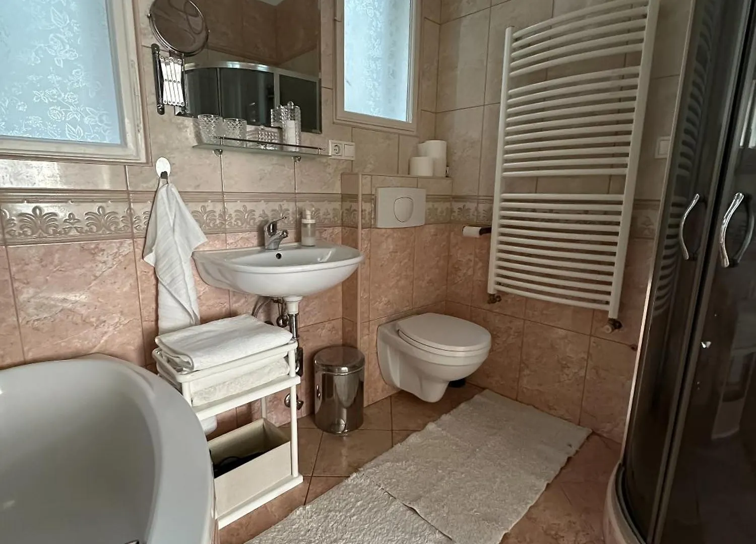 Elizabeth Boulevard Apartment 布达佩斯 0*,